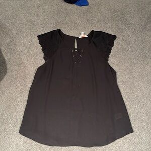 Candies lace sleeve blouse in black L